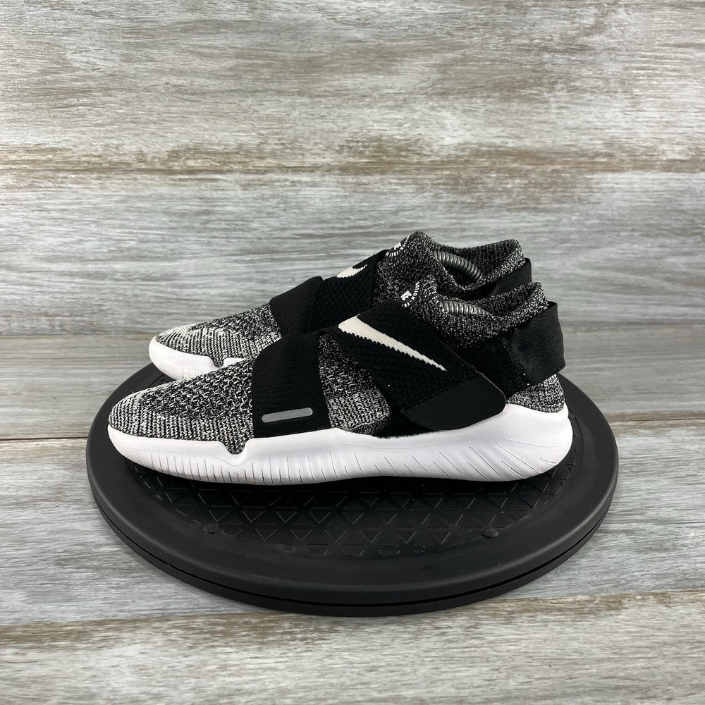 Nike Womens Free RN Motion FK 2018 942841-001 Black & White Running Shoes Size 6